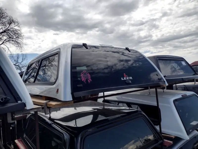 2015-ford-super-duty-f250-leer-100xr-1 2015-ford-super-duty-f250-leer-100xr-1