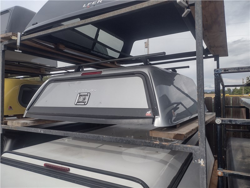 r2 Ford 2019-2023 5' Bed Century Ultra SCC - Image 1